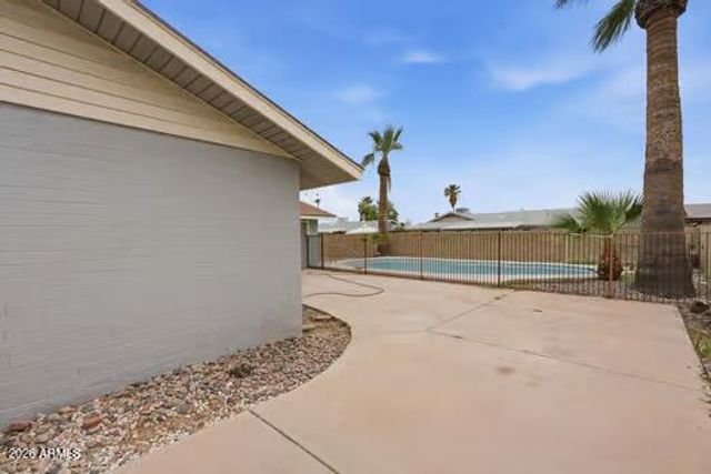 3709 W YUCCA Street, Phoenix, AZ 85029