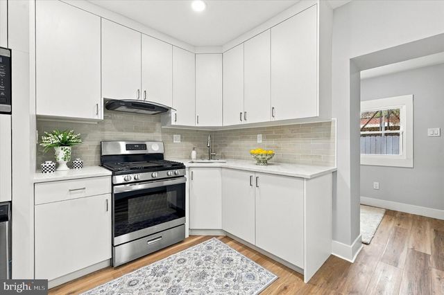 2526 CORAL ST, Philadelphia, PA 19125