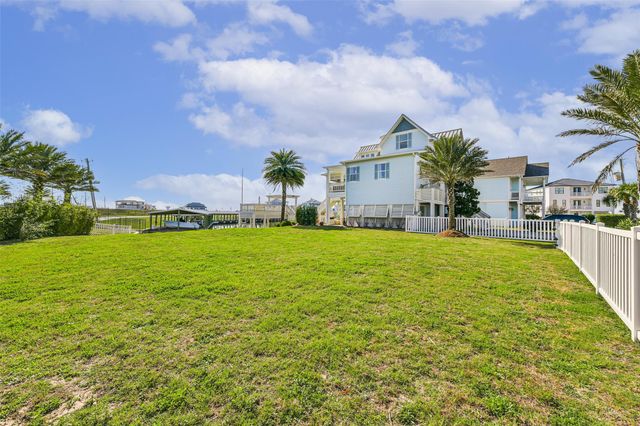 4118 Sand Hill Court, Galveston, TX 77554