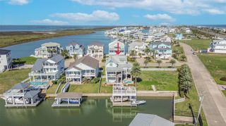 4118 Sand Hill Court, Galveston, TX 77554