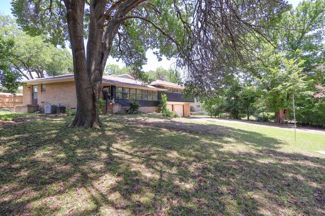 1440 Acapulco Drive, Dallas, TX 75232