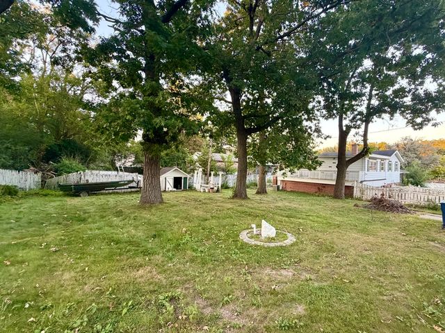 2802 18th Place, North Chicago, IL 60064