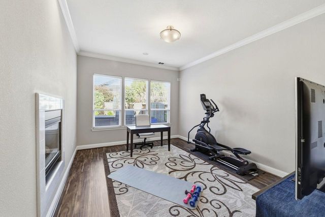 5326 Flyway Dr, Fair Oaks, CA 95628