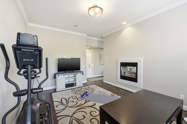 5326 Flyway Dr, Fair Oaks, CA 95628