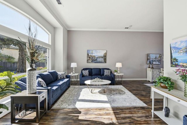 5326 Flyway Dr, Fair Oaks, CA 95628