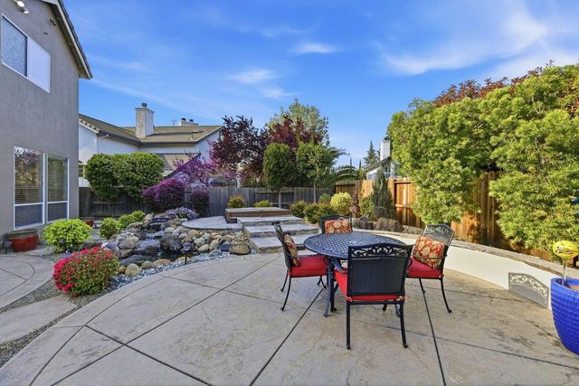 5326 Flyway Dr, Fair Oaks, CA 95628