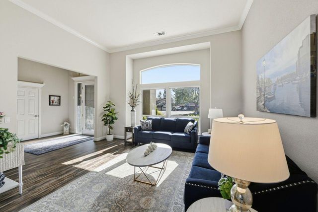 5326 Flyway Dr, Fair Oaks, CA 95628