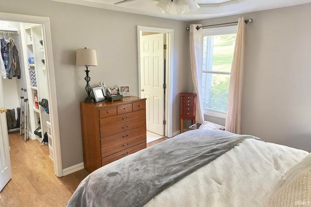 960 N Quail Ridge Circle, Vincennes, IN 47591