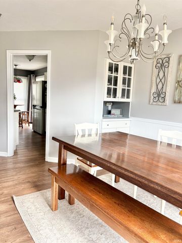 960 N Quail Ridge Circle, Vincennes, IN 47591