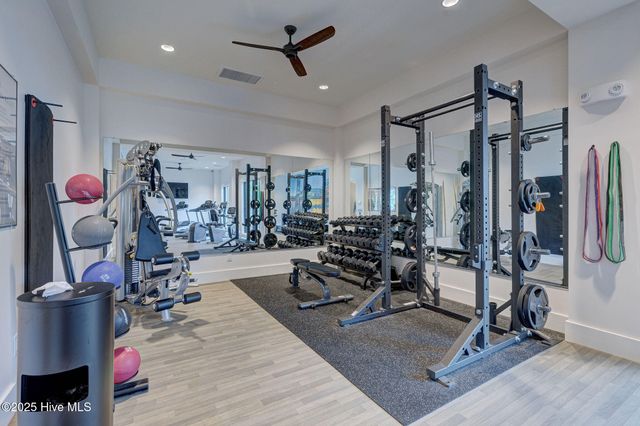 109 Holly Berry Court, Wilmington, NC 28401