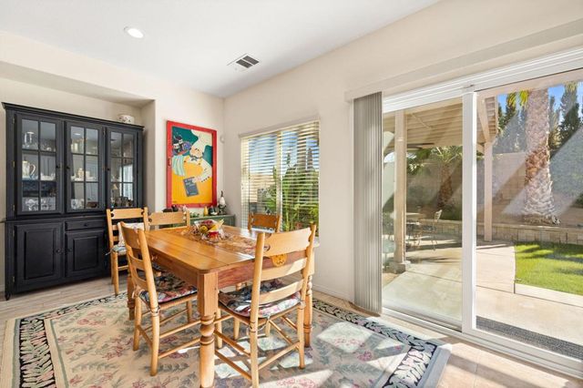 1067 Alta Cresta, Palm Springs, CA 92262