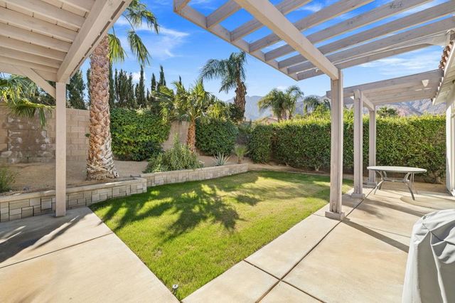 1067 Alta Cresta, Palm Springs, CA 92262