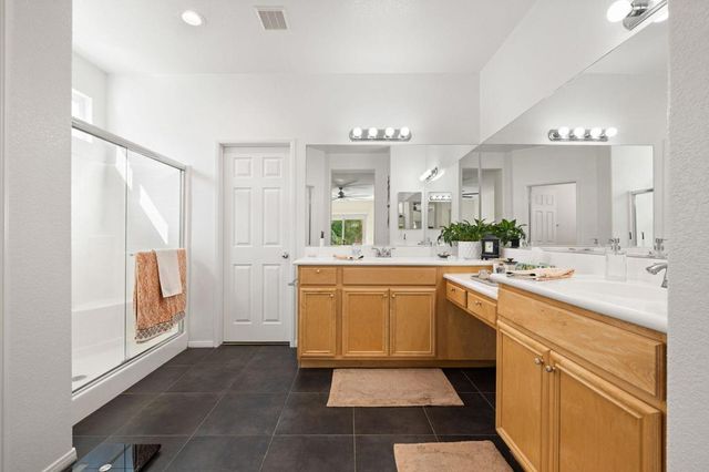 1067 Alta Cresta, Palm Springs, CA 92262