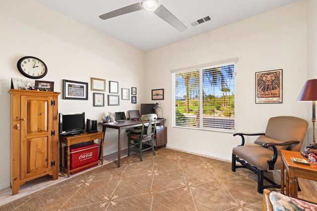 1067 Alta Cresta, Palm Springs, CA 92262