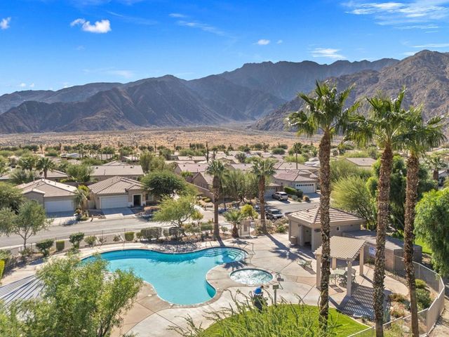 1067 Alta Cresta, Palm Springs, CA 92262