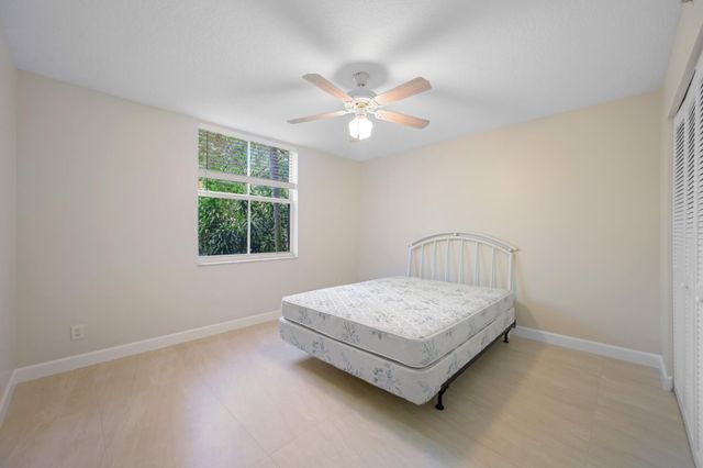 619 E Sheridan Street 106, Dania Beach, FL 33004