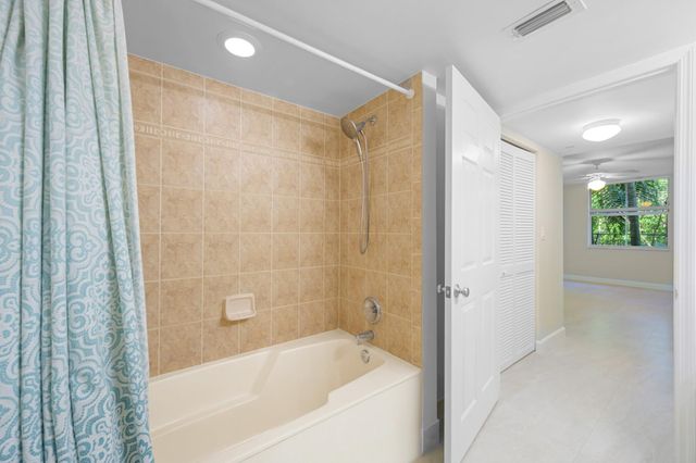 619 E Sheridan Street 106, Dania Beach, FL 33004