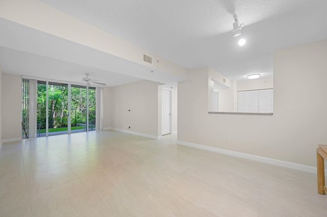 619 E Sheridan Street 106, Dania Beach, FL 33004