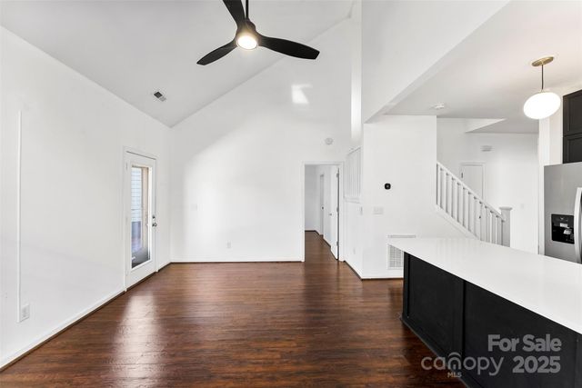 711 Parkside Terrace Lane, Charlotte, NC 28202