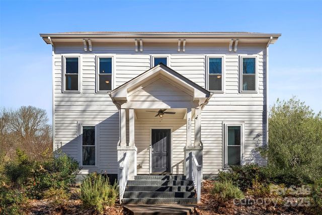 711 Parkside Terrace Lane, Charlotte, NC 28202