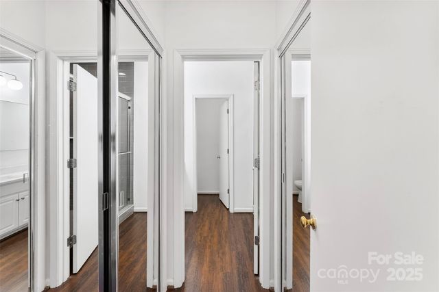 711 Parkside Terrace Lane, Charlotte, NC 28202