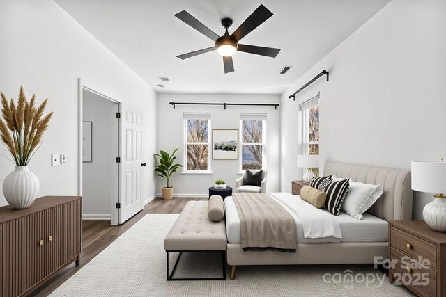 711 Parkside Terrace Lane, Charlotte, NC 28202