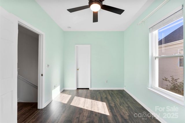 711 Parkside Terrace Lane, Charlotte, NC 28202