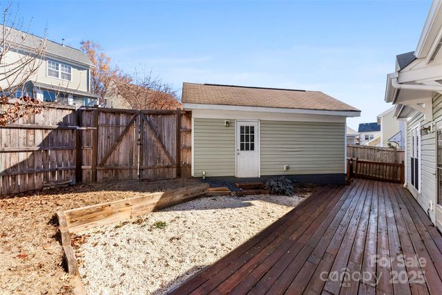 711 Parkside Terrace Lane, Charlotte, NC 28202