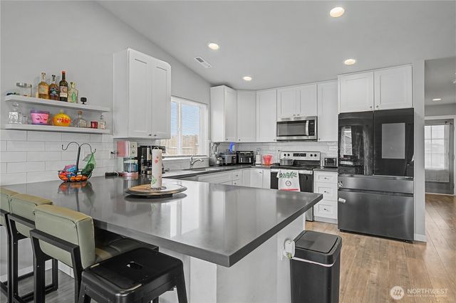 24 Parkside Loop, Ephrata, WA 98823