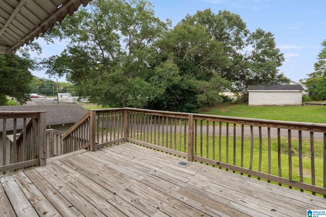 115 2ND STREET NW, Graysville, AL 35073
