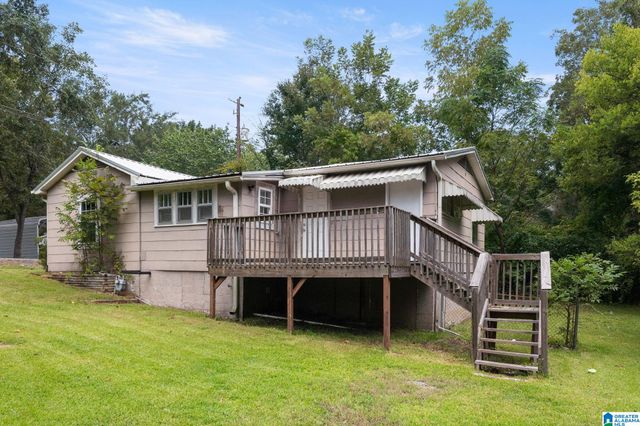 115 2ND STREET NW, Graysville, AL 35073