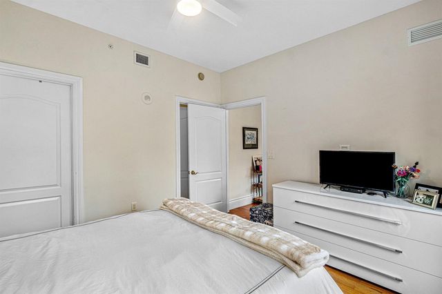 200 E Palmetto Park Road 22, Boca Raton, FL 33432