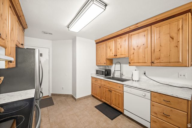 4481 W 4925 S, Salt Lake City, UT 84118