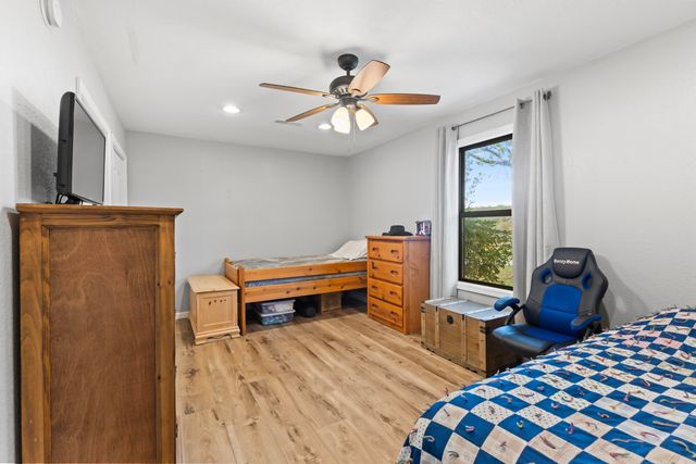 610 Highway B, Mansfield, MO 65704