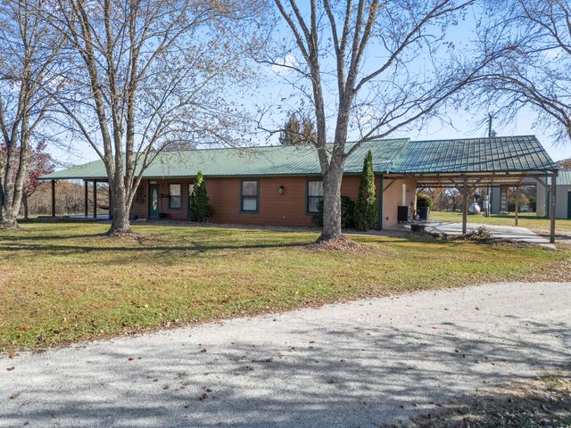 610 Highway B, Mansfield, MO 65704