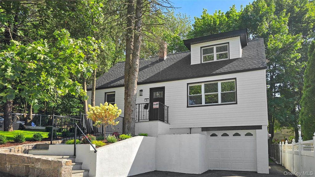 30 Fortfield Avenue, Yonkers, NY 10701