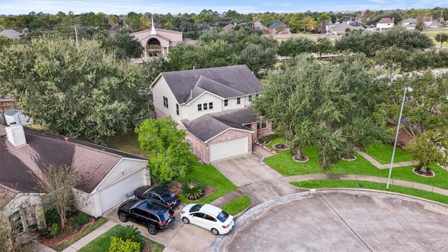 2818 Powell Springs Court, Missouri City, TX 77459