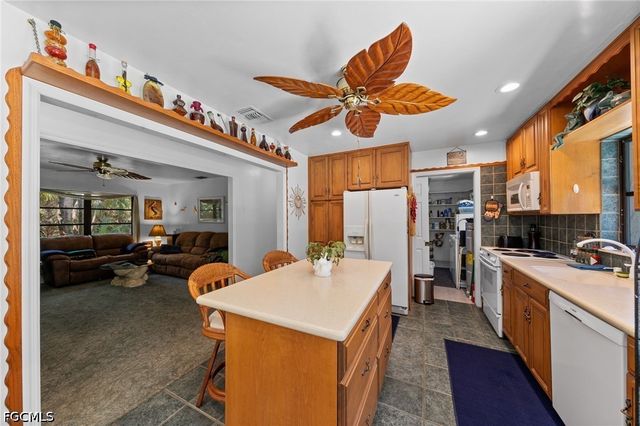 1090 13th ST SW, Naples, FL 34117