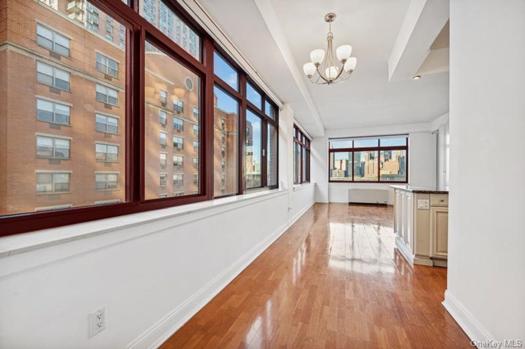 4-74 48th Avenue 5A, Long Island City, NY 11109 — photo 5