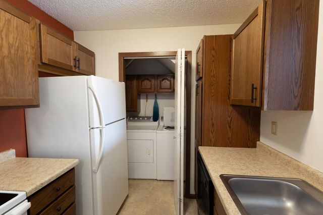 3064 23rd Street S, Fargo, ND 58103