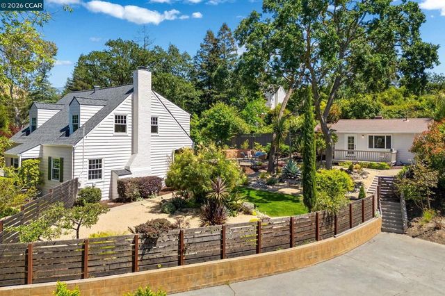 425 Lakewood Cir, Walnut Creek, CA 94598