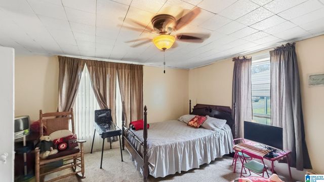 5516 AVENUE G, Lipscomb, AL 35020