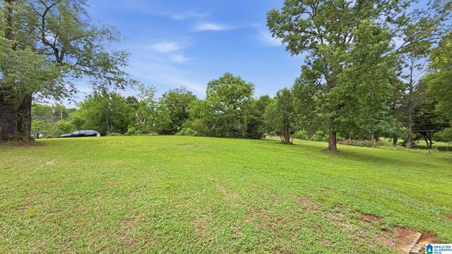 5516 AVENUE G, Lipscomb, AL 35020