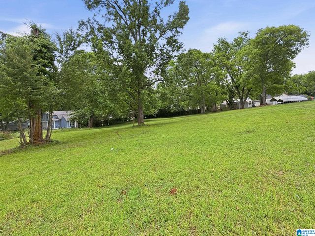 5516 AVENUE G, Lipscomb, AL 35020