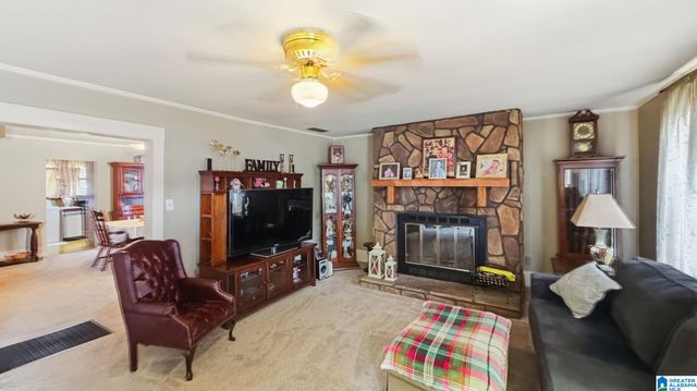 5516 AVENUE G, Lipscomb, AL 35020
