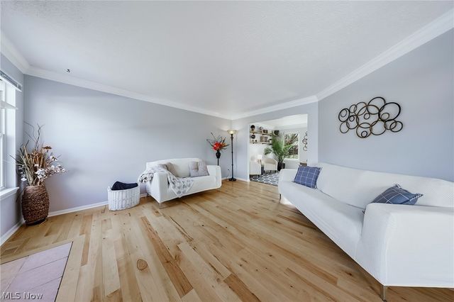 3887 Myrtle Lane, Brunswick, OH 44212