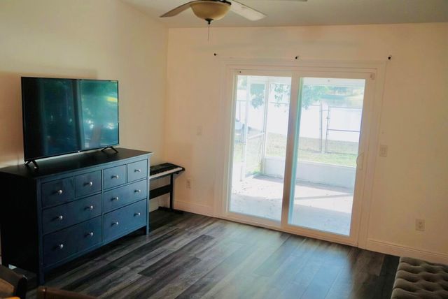 5266 HARWOOD Lane, Lake Worth, FL 33467
