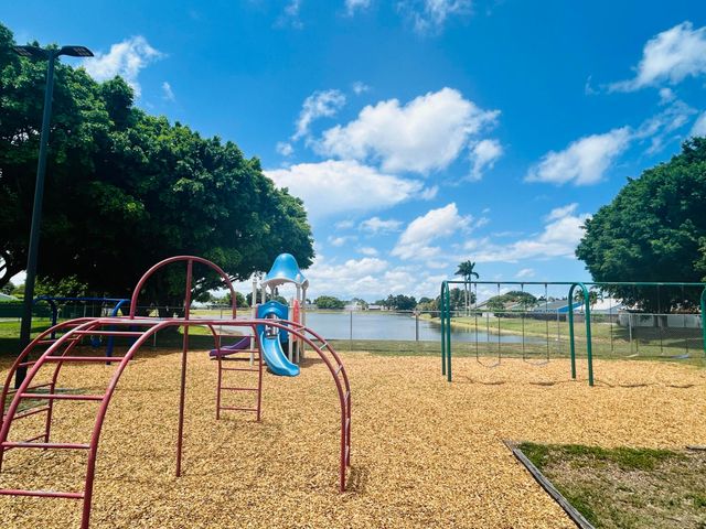 5266 HARWOOD Lane, Lake Worth, FL 33467