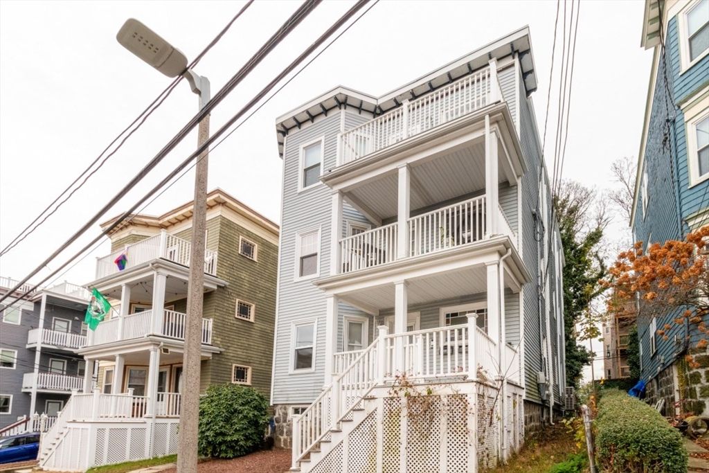 12 Thelma Rd 2, Boston, MA 02122