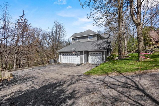 4917 Foxfire Trail, Middleton, WI 53562